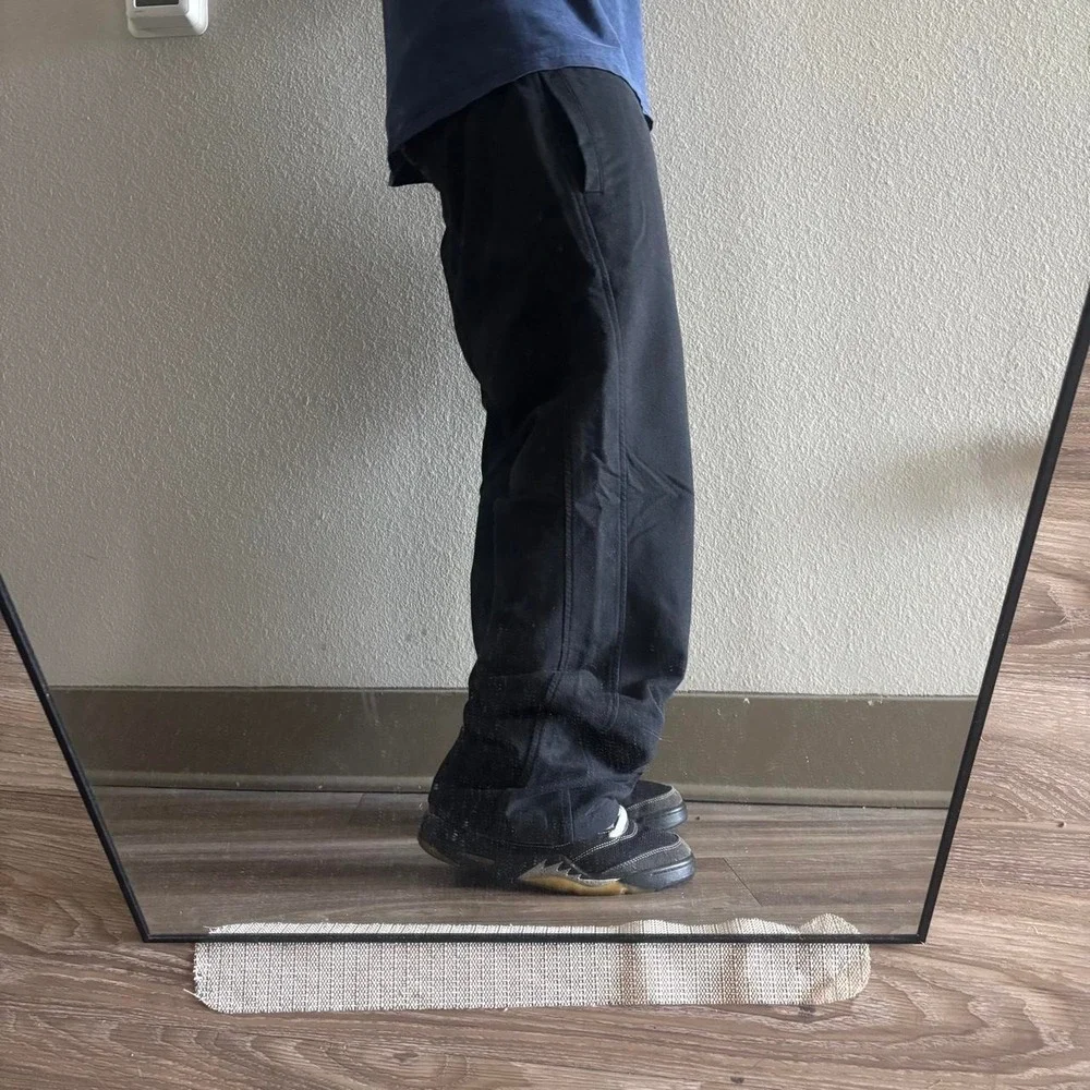 Vintage Y2K/2000s Black Streetwear Essential Sweatpants! Size M